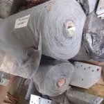 LOTE 054 - 03 ROLOS DE MANTAS BIDINS PARA DRENAGEM COM 04 METRO DE LARGURA (NO ESTADO, NÃO SABEMOS SE FUNCIONA. LEILÃO NÃO TEM GARANTIA E NEM DEVOLUÇÃO).