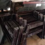LOTE 036 - 01 LOTE COM BELICHES EM MADEIRAS  (DESMONTADAS E INCOMPLETAS) (NO ESTADO, NÃO SABEMOS SE FUNCIONA. LEILÃO NÃO TEM GARANTIA E NEM DEVOLUÇÃO).