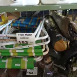 LOTE 152 - 06 CADEIRAS DE PRAIA E 04 BARRACAS DE CAMPING MARCAS E MODELOS DIVERSOS. (NO ESTADO, LEILÃO NÃO TEM GARANTIA E NEM DEVOLUÇÃO, SUJEITO A POSSÍVEIS AVARIAS VISÍVEIS/OCULTAS E/OU AUSÊNCIA DE COMPONENTES).