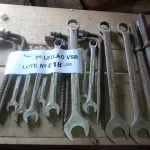 LOTE 018 - 01 LOTE COM CHAVES COMBINADAS  41,24,19, L19,24 E 04 PONTEIROS PARA BRITADEIRA (NO ESTADO, NÃO SABEMOS SE FUNCIONA. LEILÃO NÃO TEM GARANTIA E NEM DEVOLUÇÃO).