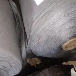 LOTE 055 - 03 ROLOS DE MANTAS BIDINS PARA DRENAGEM COM 04 METRO DE LARGURA (NO ESTADO, NÃO SABEMOS SE FUNCIONA. LEILÃO NÃO TEM GARANTIA E NEM DEVOLUÇÃO).
