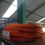 LOTE 224 - 01 ROLO DE MANGUEIRA CORRUGADA. (NO ESTADO, LEILÃO NÃO TEM GARANTIA E NEM DEVOLUÇÃO, SUJEITO A POSSÍVEIS AVARIAS VISÍVEIS/OCULTAS E/OU AUSÊNCIA DE COMPONENTES).