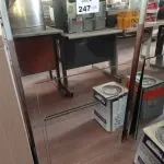 LOTE 247 - 04 ESPELHOS DE TAMANHOS DIVERSOS. (NO ESTADO, LEILÃO NÃO TEM GARANTIA E NEM DEVOLUÇÃO, SUJEITO A POSSÍVEIS AVARIAS VISÍVEIS/OCULTAS E/OU AUSÊNCIA DE COMPONENTES).