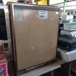 LOTE 299 - 01 FRIGOBAR. (NO ESTADO, LEILÃO NÃO TEM GARANTIA E NEM DEVOLUÇÃO, SUJEITO A POSSÍVEIS AVARIAS VISÍVEIS/OCULTAS E/OU AUSÊNCIA DE COMPONENTES).