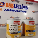LOTE 356 - 02 GALÕES DE TINTA ACRÍLICA IQUINE LIMPA FÁCIL SEMI BRILHO BASE C. (NO ESTADO, LEILÃO NÃO TEM GARANTIA E NEM DEVOLUÇÃO, SUJEITO A POSSÍVEIS AVARIAS VISÍVEIS/OCULTAS E/OU AUSÊNCIA DE COMPONENTES).