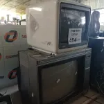 LOTE 454 - 02 TV’S DE TUBO MARCAS E MODELOS DIVERSOS. (NO ESTADO, LEILÃO NÃO TEM GARANTIA E NEM DEVOLUÇÃO, SUJEITO A POSSÍVEIS AVARIAS VISÍVEIS/OCULTAS E/OU AUSÊNCIA DE COMPONENTES).