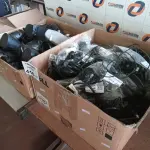 LOTE 416 - 01 LOTE COM GRANDE QUANTIDADE DE MOUSE, CABOS DE FORÇA E CAIXINHAS DE SOM PARA PC MARCAS E MODELOS DIVERSOS. (NO ESTADO, LEILÃO NÃO TEM GARANTIA E NEM DEVOLUÇÃO, SUJEITO A POSSÍVEIS AVARIAS VISÍVEIS/OCULTAS E/OU AUSÊNCIA DE COMPONENTES).