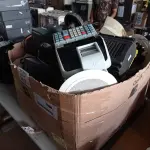 LOTE 362 - 01 LOTE COM MATERIAIS DIVERSOS. (NO ESTADO, LEILÃO NÃO TEM GARANTIA E NEM DEVOLUÇÃO, SUJEITO A POSSÍVEIS AVARIAS VISÍVEIS/OCULTAS E/OU AUSÊNCIA DE COMPONENTES).