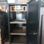 LOTE 319 - 01 RACK DE FERRO PARA BANCO DE BATERIAS. (NO ESTADO, LEILÃO NÃO TEM GARANTIA E NEM DEVOLUÇÃO, SUJEITO A POSSÍVEIS AVARIAS VISÍVEIS/OCULTAS E/OU AUSÊNCIA DE COMPONENTES).