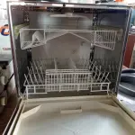 LOTE 473 - 01 LAVA LOUÇAS MARCA BRASTEMP. (NO ESTADO, LEILÃO NÃO TEM GARANTIA E NEM DEVOLUÇÃO, SUJEITO A POSSÍVEIS AVARIAS VISÍVEIS/OCULTAS E/OU AUSÊNCIA DE COMPONENTES).