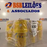 LOTE 332 - 06 LATAS DE ADESIVO ESTRUTURAL DE BASE EPÓXI MEDIA FLUIDEZ COMPONENTES A+B. (NO ESTADO, LEILÃO NÃO TEM GARANTIA E NEM DEVOLUÇÃO, SUJEITO A POSSÍVEIS AVARIAS VISÍVEIS/OCULTAS E/OU AUSÊNCIA DE COMPONENTES).