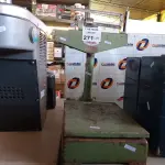 LOTE 271 - 01 BALANÇA ANTIGA MARCA FILIZOLA. (NO ESTADO, LEILÃO NÃO TEM GARANTIA E NEM DEVOLUÇÃO, SUJEITO A POSSÍVEIS AVARIAS VISÍVEIS/OCULTAS E/OU AUSÊNCIA DE COMPONENTES).