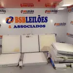 LOTE 189 - 01 LOTE COM VÁRIAS LUMINÁRIAS DE LED MARCAS E MODELOS DIVERSOS. (NO ESTADO, LEILÃO NÃO TEM GARANTIA E NEM DEVOLUÇÃO, SUJEITO A POSSÍVEIS AVARIAS VISÍVEIS/OCULTAS E/OU AUSÊNCIA DE COMPONENTES).