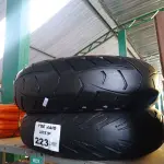 LOTE 223 - 02 PNEUS DE MOTO USADOS, 160/60/17 E 170/60/17.  (NO ESTADO, LEILÃO NÃO TEM GARANTIA E NEM DEVOLUÇÃO, SUJEITO A POSSÍVEIS AVARIAS VISÍVEIS/OCULTAS E/OU AUSÊNCIA DE COMPONENTES).