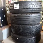 LOTE 266 - 04 PNEUS PARA CAMINHÃO ¾ NAS MEDIDAS 3 215/75/17.5 E 1 205/75/17.5. (NO ESTADO, LEILÃO NÃO TEM GARANTIA E NEM DEVOLUÇÃO, SUJEITO A POSSÍVEIS AVARIAS VISÍVEIS/OCULTAS E/OU AUSÊNCIA DE COMPONENTES).