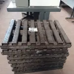 LOTE 387 - 07 PALETES DE FERRO. (NO ESTADO, LEILÃO NÃO TEM GARANTIA E NEM DEVOLUÇÃO, SUJEITO A POSSÍVEIS AVARIAS VISÍVEIS/OCULTAS E/OU AUSÊNCIA DE COMPONENTES).