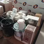 LOTE 439 - 01 LOTE COM UTENSÍLIOS DIVERSOS. (NO ESTADO, LEILÃO NÃO TEM GARANTIA E NEM DEVOLUÇÃO, SUJEITO A POSSÍVEIS AVARIAS VISÍVEIS/OCULTAS E/OU AUSÊNCIA DE COMPONENTES).