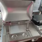 LOTE 377 - 01 BEBEDOURO DE COLUNA 220V E 01 RÉCHAUD. (NO ESTADO, LEILÃO NÃO TEM GARANTIA E NEM DEVOLUÇÃO, SUJEITO A POSSÍVEIS AVARIAS VISÍVEIS/OCULTAS E/OU AUSÊNCIA DE COMPONENTES).