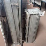 LOTE 441 - 02 PORTAS DE ENROLAR LARGURAS 1MX0,32CM/0,88CM. (NO ESTADO, LEILÃO NÃO TEM GARANTIA E NEM DEVOLUÇÃO, SUJEITO A POSSÍVEIS AVARIAS VISÍVEIS/OCULTAS E/OU AUSÊNCIA DE COMPONENTES).