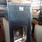 LOTE 315 - 01 PIA EM AÇO INOX CIMENTADA MEDINDO 1,50M X 0,53CM. (NO ESTADO, LEILÃO NÃO TEM GARANTIA E NEM DEVOLUÇÃO, SUJEITO A POSSÍVEIS AVARIAS VISÍVEIS/OCULTAS E/OU AUSÊNCIA DE COMPONENTES).