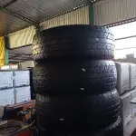 LOTE 281 - 04 PNEUS USADOS PARA CAMIONETE NAS MEDIDAS: 285/70/17. (NO ESTADO, LEILÃO NÃO TEM GARANTIA E NEM DEVOLUÇÃO, SUJEITO A POSSÍVEIS AVARIAS VISÍVEIS/OCULTAS E/OU AUSÊNCIA DE COMPONENTES).