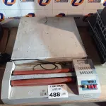 LOTE 488 - 01 GAVETA PARA CAIXA E 01 PLASTIFICADORA DE DOCUMENTOS. (NO ESTADO, LEILÃO NÃO TEM GARANTIA E NEM DEVOLUÇÃO, SUJEITO A POSSÍVEIS AVARIAS VISÍVEIS/OCULTAS E/OU AUSÊNCIA DE COMPONENTES).