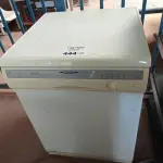 LOTE 444 - 01 LAVA LOUÇAS MARCA BRASTEMP. (NO ESTADO, LEILÃO NÃO TEM GARANTIA E NEM DEVOLUÇÃO, SUJEITO A POSSÍVEIS AVARIAS VISÍVEIS/OCULTAS E/OU AUSÊNCIA DE COMPONENTES).