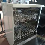 LOTE 444 - 01 LAVA LOUÇAS MARCA BRASTEMP. (NO ESTADO, LEILÃO NÃO TEM GARANTIA E NEM DEVOLUÇÃO, SUJEITO A POSSÍVEIS AVARIAS VISÍVEIS/OCULTAS E/OU AUSÊNCIA DE COMPONENTES).