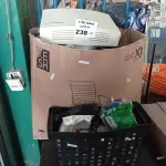 LOTE 238 - 01 LOTE COM MATERIAIS DIVERSOS. (NO ESTADO, LEILÃO NÃO TEM GARANTIA E NEM DEVOLUÇÃO, SUJEITO A POSSÍVEIS AVARIAS VISÍVEIS/OCULTAS E/OU AUSÊNCIA DE COMPONENTES).