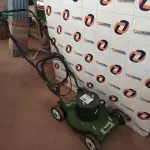 LOTE 196 - 01 CORTADOR DE GRAMA ELÉTRICO MARCA TRAPP MODELO MC-35L. (NO ESTADO, LEILÃO NÃO TEM GARANTIA E NEM DEVOLUÇÃO, SUJEITO A POSSÍVEIS AVARIAS VISÍVEIS/OCULTAS E/OU AUSÊNCIA DE COMPONENTES).
