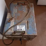 LOTE 479 - 01 MÁQUINA DE SOLDA BOXER JET 325 INCOMPLETA.  (NO ESTADO, LEILÃO NÃO TEM GARANTIA E NEM DEVOLUÇÃO, SUJEITO A POSSÍVEIS AVARIAS VISÍVEIS/OCULTAS E/OU AUSÊNCIA DE COMPONENTES).