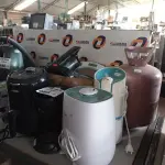 LOTE 485 - 02 UMIDIFICADORES DE AR, 02 CAFETEIRAS, 01 AIR FRY, 01 BOTIJÃO DE GÁS R22 VAZIO, 01 BALANÇA DE USO DOMÉSTICO E VÁRIAS PEÇAS PARA ESPREMEDORES DE CITRUS INCOMPLETOS. (NO ESTADO, LEILÃO NÃO TEM GARANTIA E NEM DEVOLUÇÃO, SUJEITO A POSSÍVEIS AVARIAS VISÍVEIS/OCULTAS E/OU AUSÊNCIA DE COMPONENTES).