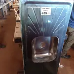 LOTE 459 - 01 PIA EM AÇO INOX CIMENTADA MEDINDO 1,20M X 0,53CM. (NO ESTADO, LEILÃO NÃO TEM GARANTIA E NEM DEVOLUÇÃO, SUJEITO A POSSÍVEIS AVARIAS VISÍVEIS/OCULTAS E/OU AUSÊNCIA DE COMPONENTES).