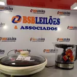 LOTE 348 - 01 ESPREMEDOR DE CITRUS INCOMPLETO E 01 CAÇAROLA ELÉTRICA. (NO ESTADO, LEILÃO NÃO TEM GARANTIA E NEM DEVOLUÇÃO, SUJEITO A POSSÍVEIS AVARIAS VISÍVEIS/OCULTAS E/OU AUSÊNCIA DE COMPONENTES).