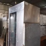 LOTE 353 - 01 ASSADEIRA MULTIUSO A GÁS. (NO ESTADO, LEILÃO NÃO TEM GARANTIA E NEM DEVOLUÇÃO, SUJEITO A POSSÍVEIS AVARIAS VISÍVEIS/OCULTAS E/OU AUSÊNCIA DE COMPONENTES).