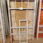 LOTE 570 - 01 CAMA BELICHE EM METAL. (NO ESTADO, LEILÃO NÃO TEM GARANTIA E NEM DEVOLUÇÃO, SUJEITO A POSSÍVEIS AVARIAS VISÍVEIS/OCULTAS E/OU AUSÊNCIA DE COMPONENTES).