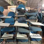 LOTE 514 - 10 CADEIRAS DE AUDITÓRIO. (NO ESTADO, LEILÃO NÃO TEM GARANTIA E NEM DEVOLUÇÃO, SUJEITO A POSSÍVEIS AVARIAS VISÍVEIS/OCULTAS E/OU AUSÊNCIA DE COMPONENTES).