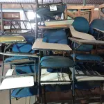 LOTE 513 - 10 CADEIRAS DE AUDITÓRIO. (NO ESTADO, LEILÃO NÃO TEM GARANTIA E NEM DEVOLUÇÃO, SUJEITO A POSSÍVEIS AVARIAS VISÍVEIS/OCULTAS E/OU AUSÊNCIA DE COMPONENTES).