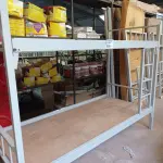 LOTE 550 - 01 CAMA BELICHE EM METAL. (NO ESTADO, LEILÃO NÃO TEM GARANTIA E NEM DEVOLUÇÃO, SUJEITO A POSSÍVEIS AVARIAS VISÍVEIS/OCULTAS E/OU AUSÊNCIA DE COMPONENTES).