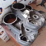 LOTE 586 - 03 TAMPAS DA PRIMARIA PARA MOTOR DE MOTO HARLEY DAVIDSON. (NO ESTADO, LEILÃO NÃO TEM GARANTIA E NEM DEVOLUÇÃO, SUJEITO A POSSÍVEIS AVARIAS VISÍVEIS/OCULTAS E/OU AUSÊNCIA DE COMPONENTES).