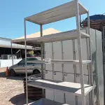 LOTE 624 - 01 ESTANTE DE FERRO COM 05 PRATELEIRAS. (NO ESTADO, LEILÃO NÃO TEM GARANTIA E NEM DEVOLUÇÃO, SUJEITO A POSSÍVEIS AVARIAS VISÍVEIS/OCULTAS E/OU AUSÊNCIA DE COMPONENTES).