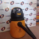 LOTE 563 - 01 ASPIRADOR DE PÓ MARCA ELECTROLUX MODELO GT3.000. (NO ESTADO, LEILÃO NÃO TEM GARANTIA E NEM DEVOLUÇÃO, SUJEITO A POSSÍVEIS AVARIAS VISÍVEIS/OCULTAS E/OU AUSÊNCIA DE COMPONENTES).