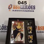 LOTE 045 - 01 GARRAFA PARA WHISKY COM COPOS DE SHORT GRAND WAY. (NO ESTADO, LEILÃO NÃO TEM GARANTIA E NEM DEVOLUÇÃO, SUJEITO A POSSÍVEIS AVARIAS VISÍVEIS/OCULTAS E/OU AUSÊNCIA DE COMPONENTES).