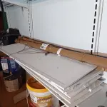 LOTE 543 - 08 PAINÉIS RETANGULARES DE LED DE EMBUTIR E 01 PERSIANA. (NO ESTADO, LEILÃO NÃO TEM GARANTIA E NEM DEVOLUÇÃO, SUJEITO A POSSÍVEIS AVARIAS VISÍVEIS/OCULTAS E/OU AUSÊNCIA DE COMPONENTES).