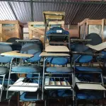 LOTE 511 - 10 CADEIRAS DE AUDITÓRIO. (NO ESTADO, LEILÃO NÃO TEM GARANTIA E NEM DEVOLUÇÃO, SUJEITO A POSSÍVEIS AVARIAS VISÍVEIS/OCULTAS E/OU AUSÊNCIA DE COMPONENTES).