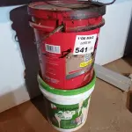 LOTE 541 - 01 BALDE DE DRYKOPRIMER ACQUA, PRIMER ASFÁLTICO A BASE D’AGUA 18L E 01 BALDE DE TINTA ACRÍLICA RENNER NA COR PÊSSEGO 18L. (NO ESTADO, LEILÃO NÃO TEM GARANTIA E NEM DEVOLUÇÃO, SUJEITO A POSSÍVEIS AVARIAS VISÍVEIS/OCULTAS E/OU AUSÊNCIA DE COMPONENTES).