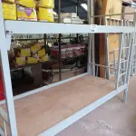 LOTE 540 - 01 CAMA BELICHE EM METAL. (NO ESTADO, LEILÃO NÃO TEM GARANTIA E NEM DEVOLUÇÃO, SUJEITO A POSSÍVEIS AVARIAS VISÍVEIS/OCULTAS E/OU AUSÊNCIA DE COMPONENTES).