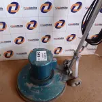 LOTE 649 - 01 ENCERADEIRA INDUSTRIAL. (NO ESTADO, LEILÃO NÃO TEM GARANTIA E NEM DEVOLUÇÃO, SUJEITO A POSSÍVEIS AVARIAS VISÍVEIS/OCULTAS E/OU AUSÊNCIA DE COMPONENTES).