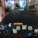 LOTE 101 - 01 NOBREAK ELETRÔNICO PARA RACK 3.000VA MARCA NHS. (NO ESTADO, LEILÃO NÃO TEM GARANTIA E NEM DEVOLUÇÃO, SUJEITO A POSSÍVEIS AVARIAS VISÍVEIS/OCULTAS E/OU AUSÊNCIA DE COMPONENTES).