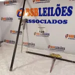 LOTE 128 - 02 BENGALAS COM PEGA DE CABEÇA ÁGUIA E ADAGA EMBUTIDA. (NO ESTADO, LEILÃO NÃO TEM GARANTIA E NEM DEVOLUÇÃO, SUJEITO A POSSÍVEIS AVARIAS VISÍVEIS/OCULTAS E/OU AUSÊNCIA DE COMPONENTES).